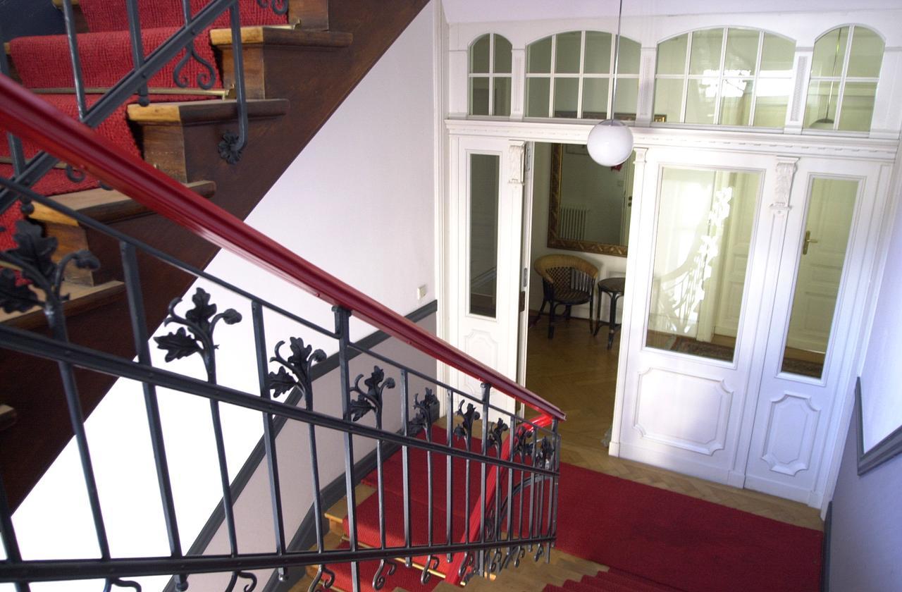 Hôtel Nizza à Francfort-sur-le-Main Extérieur photo